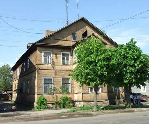 Как человек, он - просто восторг!